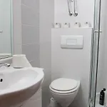 Seka 诺维·维诺多尔斯基