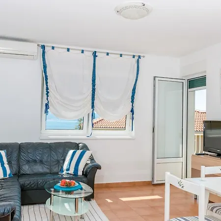 Seka Apartament Novi Vinodolski