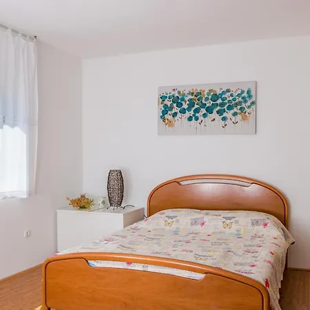 Apartment Seka Novi Vinodolski